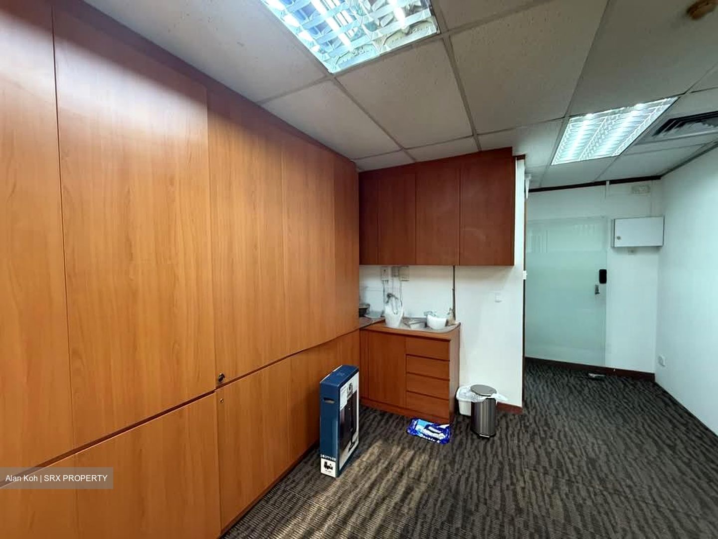 Robinson Suites (D1), Office #567560891